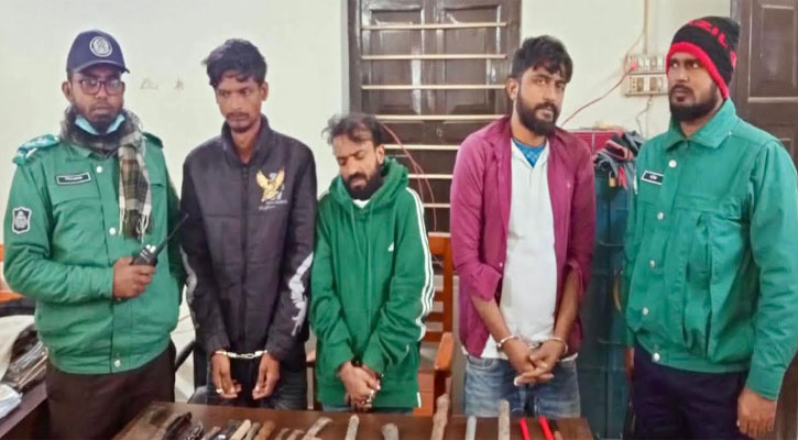 অস্ত্রসহ জামায়াতের সহযোগী সংগঠনের তিন কর্মী গ্রেপ্তার 