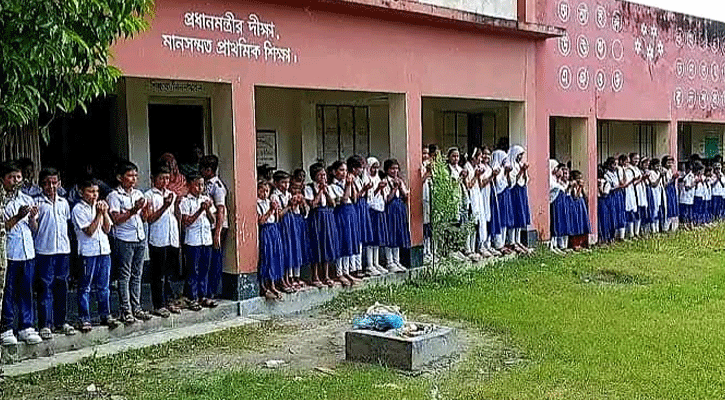 নিহতদের স্মরণে রাজাপুরে দোয়া মাহফিল অনুষ্ঠিত