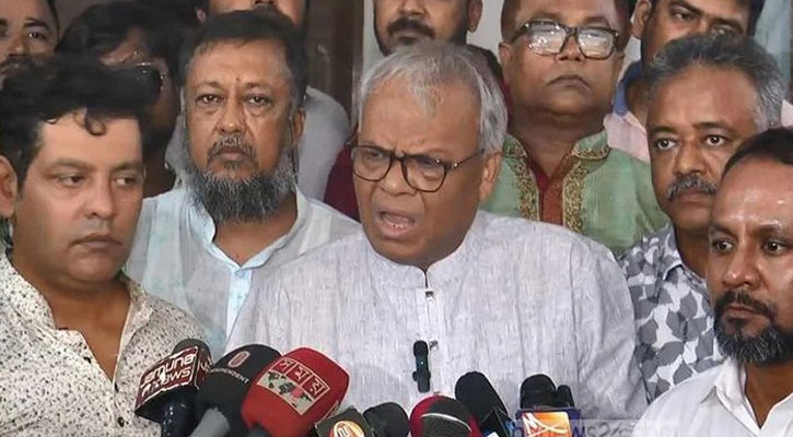 নির্বাচনী ট্রেন গন্তব্যে পৌঁছাবে না, এক্সিডেন্ট অনিবার্য: রিজভী