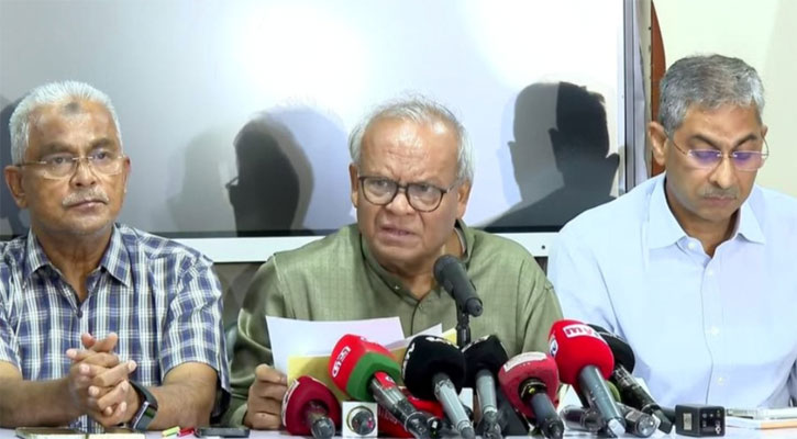 দেশে জ্বালানি তেলের দাম অনেক কম: রিজভী