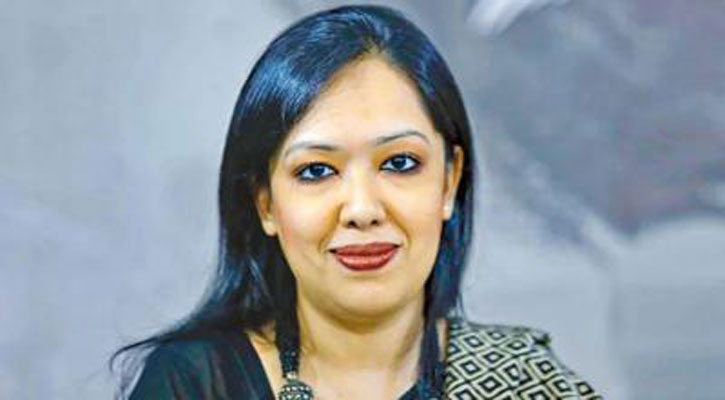 হাঁস পেলেন রুমিন ফারহানা