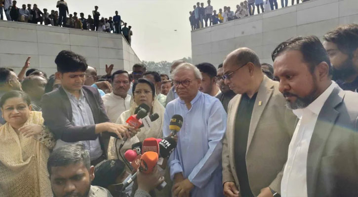 জবাবদিহিতা নেই বলেই গ্যাসের দাম বাড়াচ্ছে সরকার : রিজভী