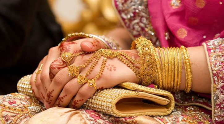 আজ থেকে রেকর্ড দামে স্বর্ণ বিক্রি শুরু, ভরি কত?