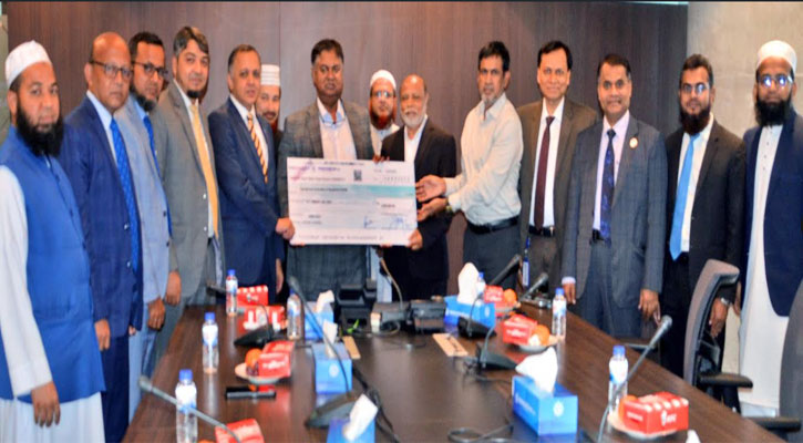 হজ্জ ও ওমরাহ ফেয়ারে ২০ লাখ টাকা প্রদান করল শাহ্জালাল ইসলামী ব্যাংক