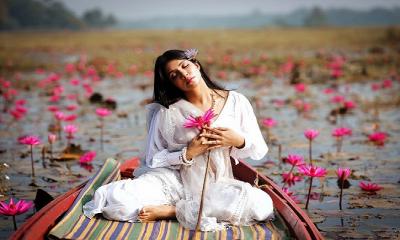 আগের সরকারের ভয়ে এখনও অনেকেই কাজে ডাকেন না: নওশাবা