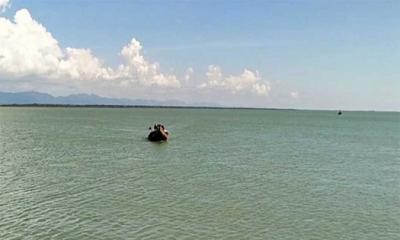 নৌকাসহ ৫ জেলেকে ধরে নিয়ে গেছে আরাকান আর্মি