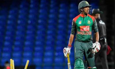 ২৪০ দিন পর খেলায় ফিরে আউট হয়েছেন মাত্র ৪ রানে