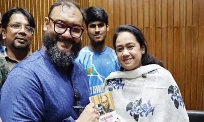 ঢাকা-১৪ আসনে গুমের ছায়া পেরিয়ে নির্বাচনের মাঠে ভাই-বোন