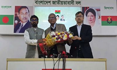 বিএনপিতে যোগ দিয়েই ধানের শীষের মনোনয়ন পেলেন রাশেদ খান