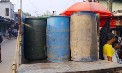 বরিশালে পিকআপে বিপুল জ্বালানি তেল জব্দ, এলাকায় চাঞ্চল্য
