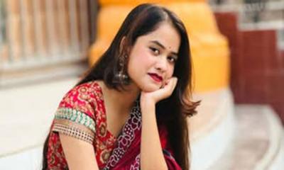 ফরিদপুরে লরি ওভারটেক করতে গিয়ে দুর্ঘটনা, কলেজছাত্রীর মৃত্যু