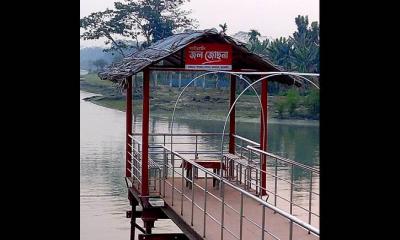 জল জোছনায় নেই আগের মতো ভ্রমণ পিপাসুদের ভিড়