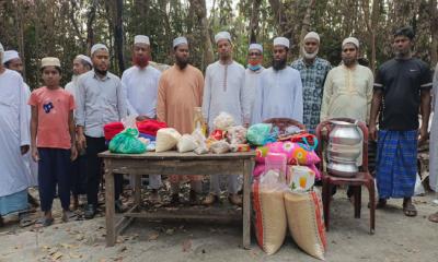 রাজাপুরে অগ্নিকাণ্ডে ক্ষতিগ্রস্ত পরিবারের পাশে জামায়াত