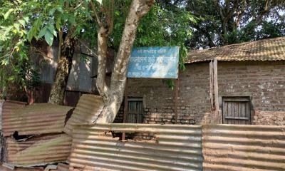 দীর্ঘদিন ধরে বন্ধ ভাঙ্গুড়া পাটক্রয় কেন্দ্র, সরকারি সম্পত্তি প্রভাবশালীদের দখলে