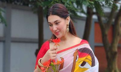 দূরত্ব আজ কোনো বাধা নয়: অপু বিশ্বাস 