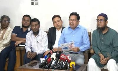 এক মাসের আলটিমেটাম দিয়ে অ্যাম্বুলেন্স ধর্মঘট প্রত্যাহার