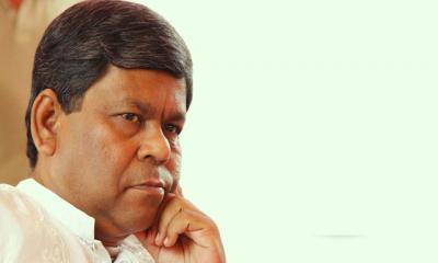 সাংবাদিক শওকত মাহমুদকে গ্রেপ্তার করেছে গোয়েন্দা পুলিশ