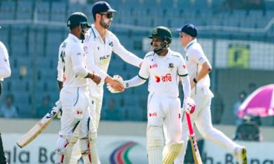 বড় জয়ে মুশফিকের শততম টেস্ট হয়ে রইল স্মরণীয়