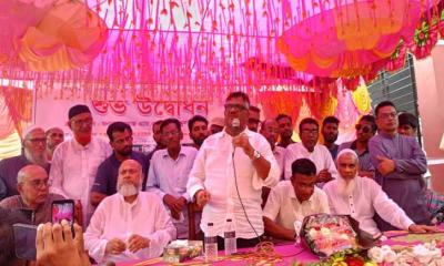 শিক্ষা ব্যবস্থাকে সর্বোচ্চ গুরুত্ব দিয়েছে বর্তমান সরকার: নাটোরে হুইপ দুলু