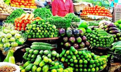 শীতের আগেই সব সবজির দাম ১০০ টাকার ঘরে ছুঁইছুঁই