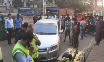 চট্টগ্রামে প্রাইভেট কার থামিয়ে গুলি করে ২ জনকে হত্যা