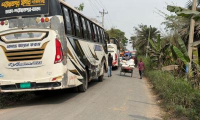 ৬ বছরেও শেষ হয়নি সড়ক, ঈদেও থাকবে ভোগান্তি
