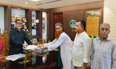 নাসিক প্রশাসকের কাছে শেয়ারহোল্ডারদের লিখিত অভিযোগ 