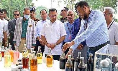 বর্জ্য থেকে জ্বালানি তেল উৎপাদনে সহযোগিতার আশ্বাস প্রধানমন্ত্রীর