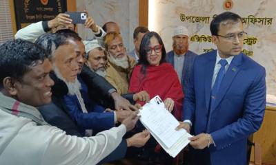 আল্লাহর কী পরিকল্পনা, ধানের শীষের বিপক্ষে লড়াই করতে হচ্ছে: রুমিন ফারহানা