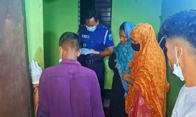ছেলেসহ তিনজনকে কুপিয়ে ছাদ থেকে লাফ, সাবেক পুলিশ সদস্যের মৃত্যু