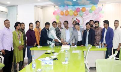 বর্ণাঢ্য আয়োজনে পালিত হলো সোনালীনিউজের প্রতিষ্ঠাবার্ষিকী