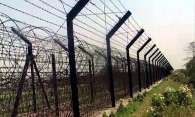 সীমান্ত থেকে দুই যুবককে আটক করেছে ভারতীয় পুলিশ