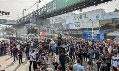 সায়েন্সল্যাবে ‘অধ্যাদেশ মঞ্চ’ স্থাপন করে গণজমায়েতের ঘোষণা শিক্ষার্থীদের