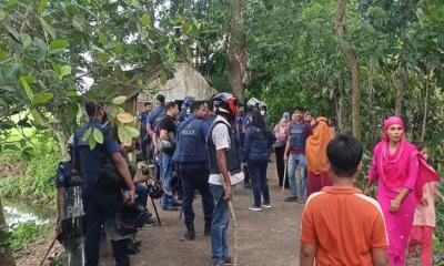 মাদারীপুরে আধিপত্যের দ্বন্দ্বে সংঘর্ষ, শতাধিক ককটেল বিস্ফোরণ
