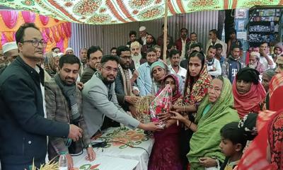 নিষিদ্ধ আওয়ামী লীগের শতাধিক নারী কর্মী বিএনপিতে যোগদান