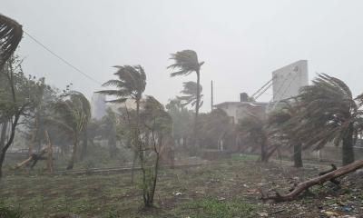সকাল ৯টার মধ্যে যে ৮ জেলায় ৮০ কিমি বেগে ঝড়ের আভাস