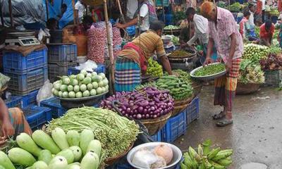 গরমে বাজারে সবজি সরবরাহ কম, বাড়তি দাম
