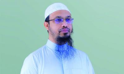 ‘হ্যা’ ভোটের পক্ষে শায়খ আহমাদুল্লাহ