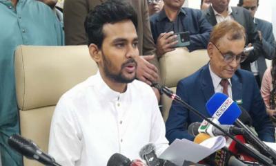 পদত্যাগ করবেন কি না, জানালেন আসিফ মাহমুদ