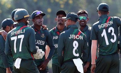 অস্ট্রেলিয়ার বিপক্ষে সহজ জয় পেল বাংলাদেশ