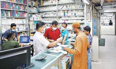 ওষুধ-পণ্যমূল্যে দিশাহারা নিম্ন ও মধ্যবিত্তের মানুষ