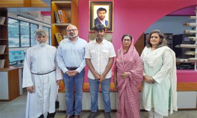 বিকাশের উদ্যোগে আধুনিকায়ন করা হলো সেন্ট যোসেফ স্কুলের লাইব্রেরি