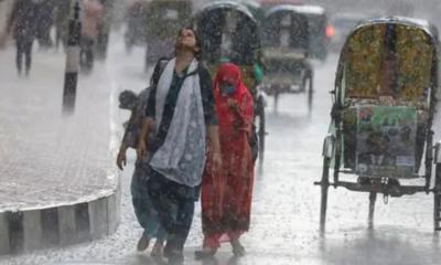 দেশজুড়ে বৃষ্টির আভাস, ৩ বিভাগে ভারি বর্ষণের শঙ্কা