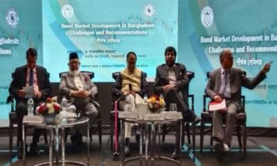 অর্থনীতিকে ব্যাংক থেকে পুঁজিবাজার নির্ভরতার দিকে আগাবো: বিএসইসি চেয়ারম্যান