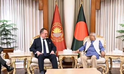 যুক্তরাষ্ট্রকে নতুন বার্তা দিলেন প্রধান উপদেষ্টা