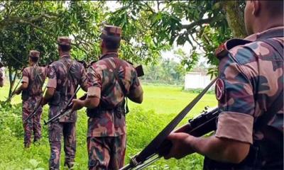 সীমান্তে সাউন্ড গ্রেনেড, টিয়ারশেল ছোড়ার অনুমোদন পেল বিজিবি