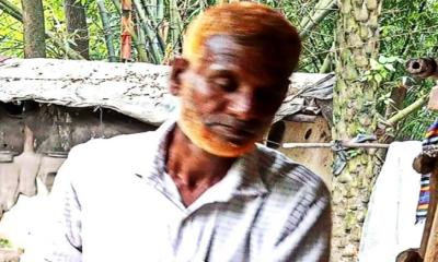 ​আম খাওয়ার সময় শ্বাসনালীতে আটকে বৃদ্ধের মৃত্যু