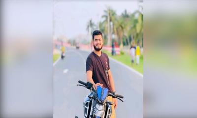 মোটরসাইকেল-সিএনজি মুখোমুখি সংঘর্ষে প্রাণ গেল কলেজছাত্রের