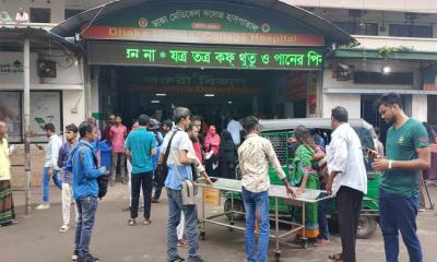 ঢামেক হাসপাতালে ভর্তি ধর্ষণের শিকার শিশুটি, এখনো ফেরেনি জ্ঞান