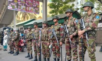 রাজধানীতে নিরাপত্তা জোরদার, সতর্ক অবস্থানে আইনশৃঙ্খলা বাহিনী